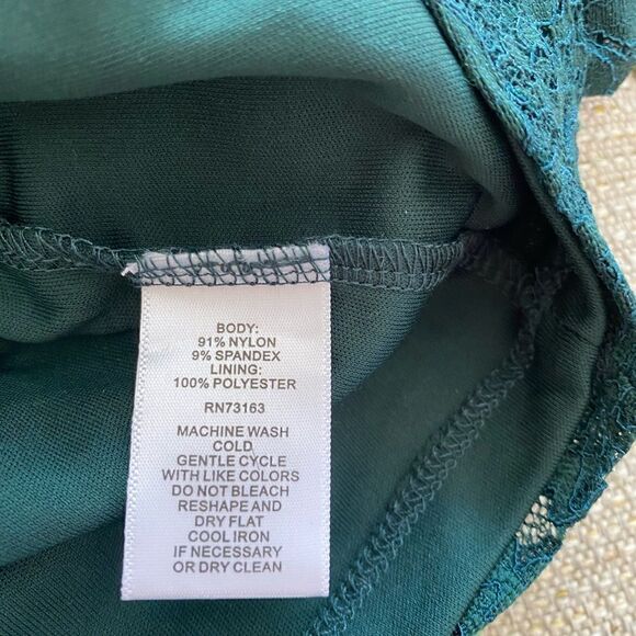 Cable & Gauge Women Blouse - Picture 11 of 11